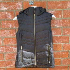 Michael Kors Quilted puffer vest